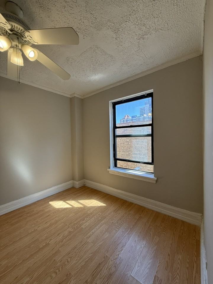 W Wellington Ave & N Broadway - Photo 6 of 13