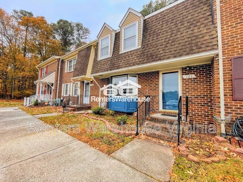 121 Charles Parish Dr - Photo 2 of 32