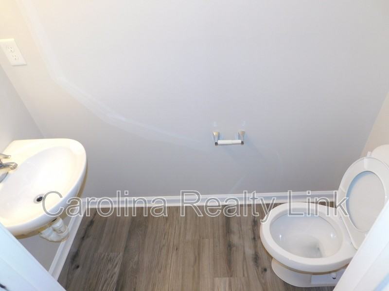 3131 Decapolis Dr - Photo 5 of 36