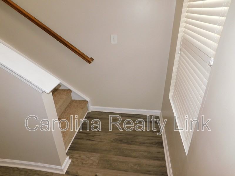 3131 Decapolis Dr - Photo 7 of 36