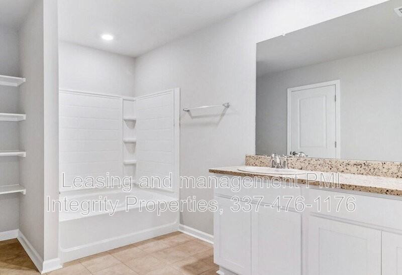 136 Romain Picard Dr - Photo 2 of 10