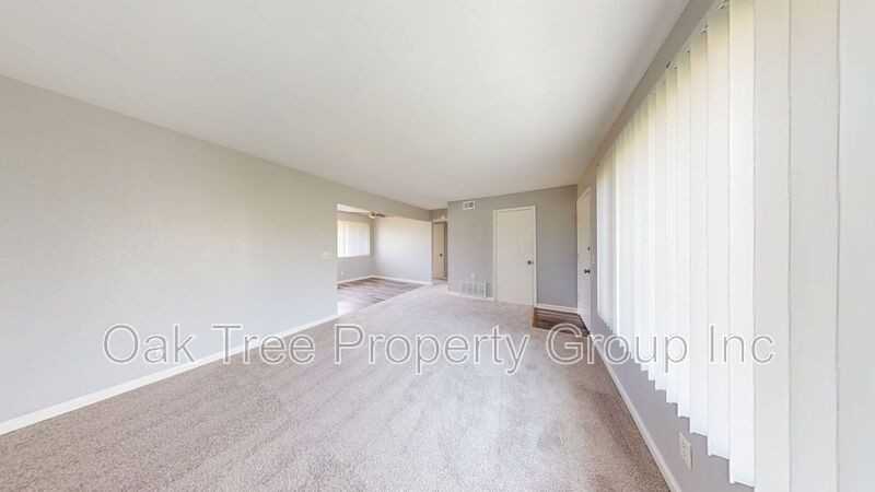 1922 Cordoba St #62 - Photo 4 of 35