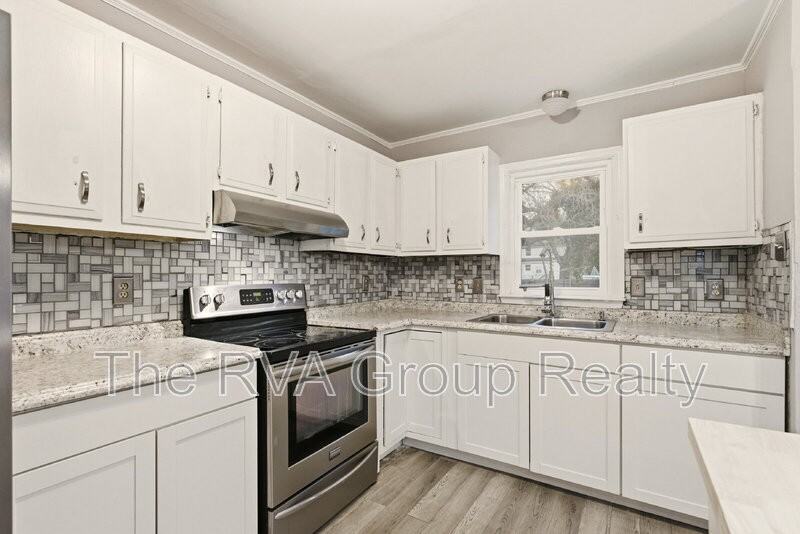 3202 Utah Pl - Photo 3 of 41