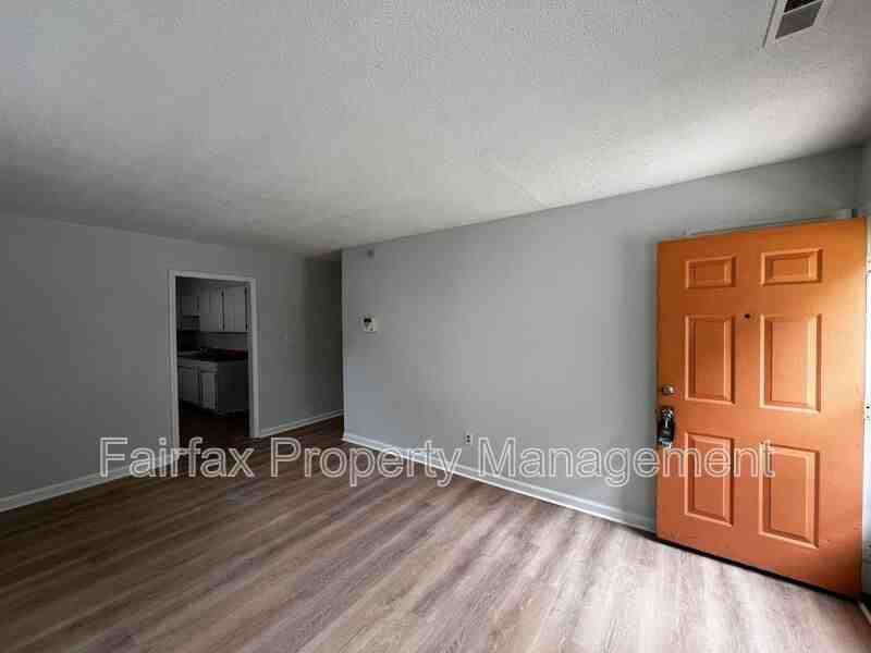 3306 Prudence Street - Photo 4 of 19