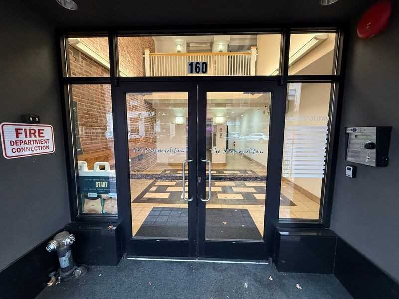 160 Liberty St Ne #B42 - Photo 2 of 13