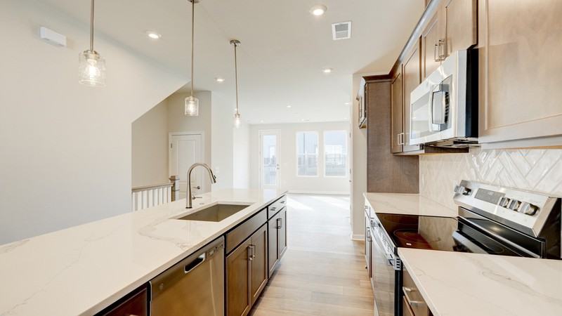 5509 Swaling St - Photo 7 of 31