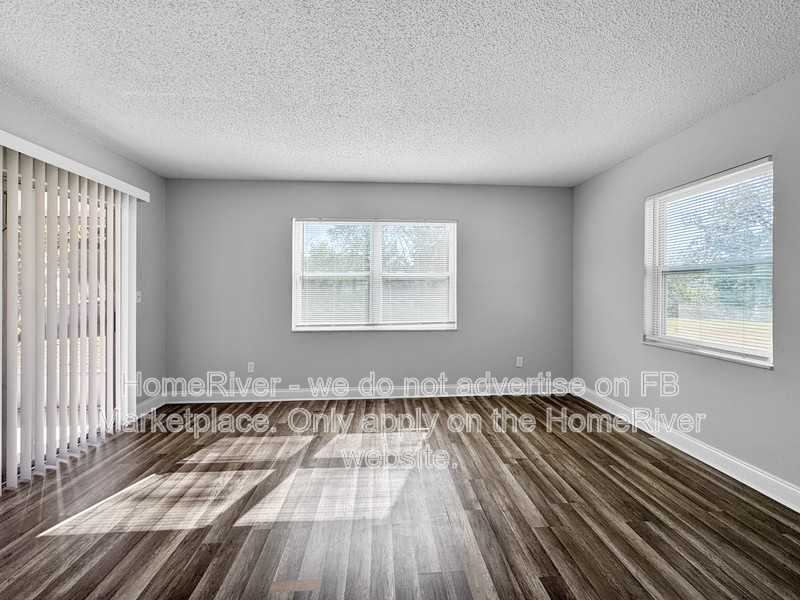 9356 Carthage Rd - Photo 6 of 22