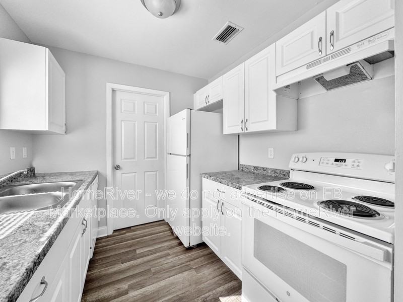 9356 Carthage Rd - Photo 7 of 22