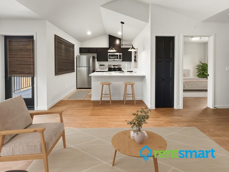 2405 Arcadia Dr #103 - Photo 3 of 14