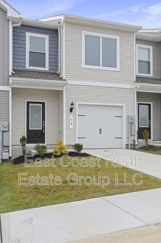 53 Cranston Ct - Photo 3 of 35