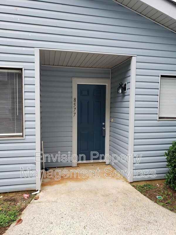 8577 Pineview Ln - Photo 2 of 30