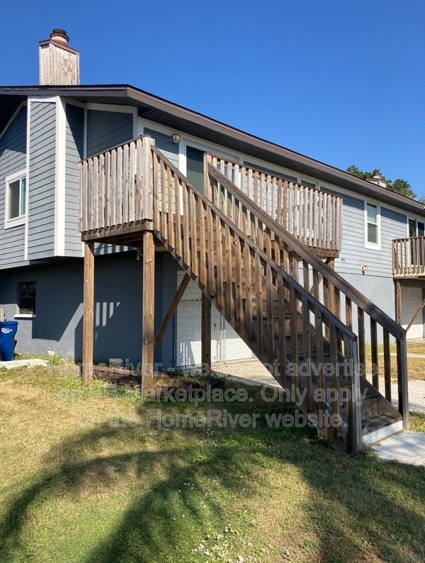 9911 46th Ave W #A - Photo 3 of 17