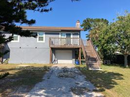 featured image of 9911 46th Avenue West #B