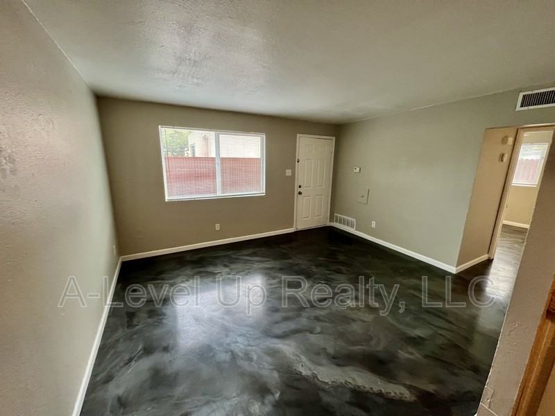 5737 South Southland Boulevard - Photo 5 of 15