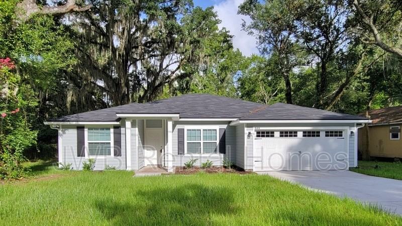 848 Granville Rd - Photo 2 of 9