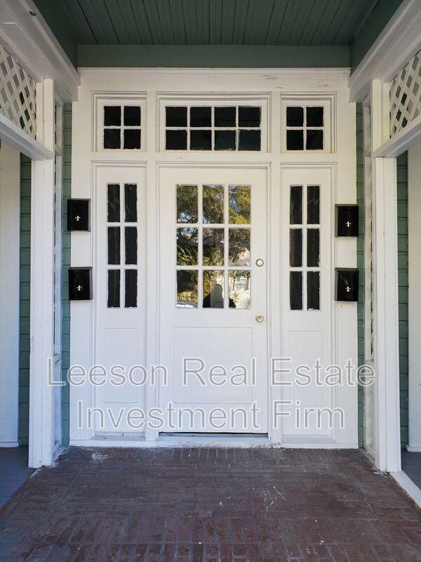 521 Wichita Street - Photo 2 of 16