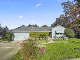 featured image of 4617 El Camino Ave