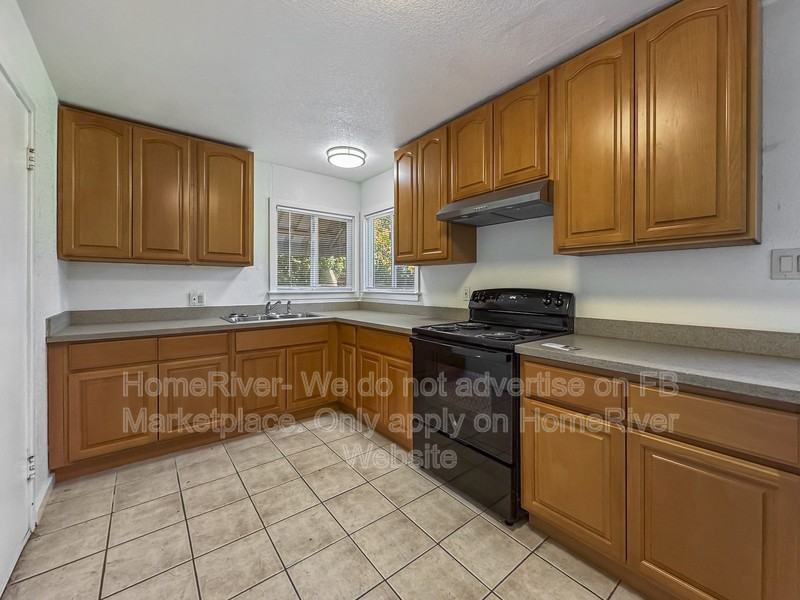 4617 El Camino Ave - Photo 3 of 19