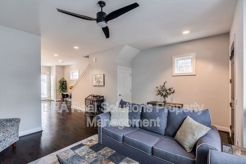 1619 Fairfax Ave - Photo 7 of 37