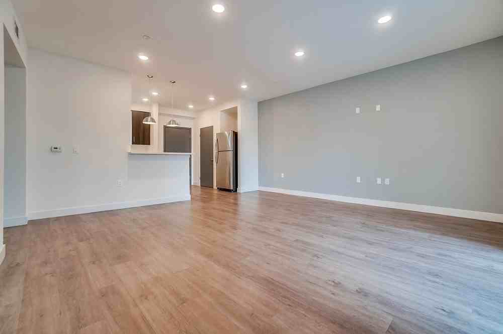 Sherman Villas at Lake Balboa, LLC - Photo 5 of 8