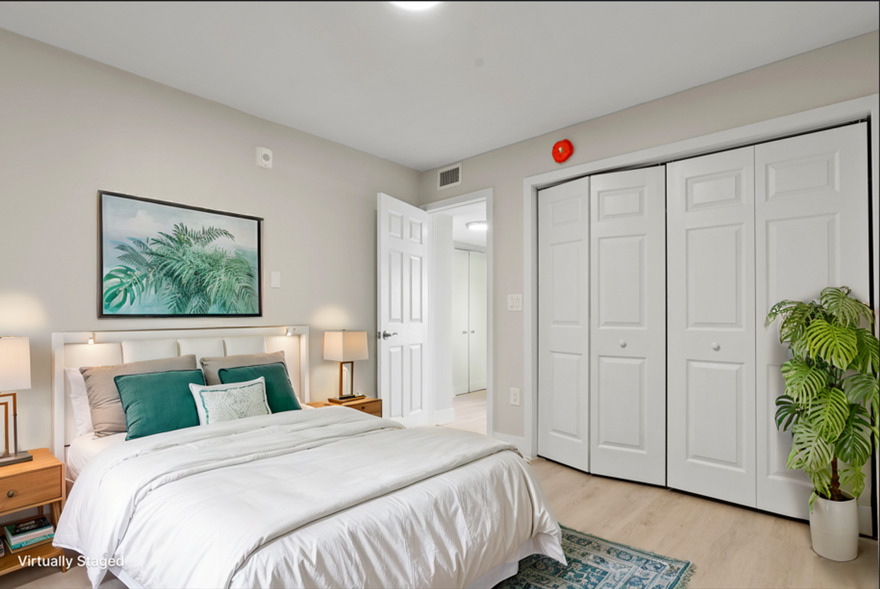 Waterside Apartments - Photo 3 of 20