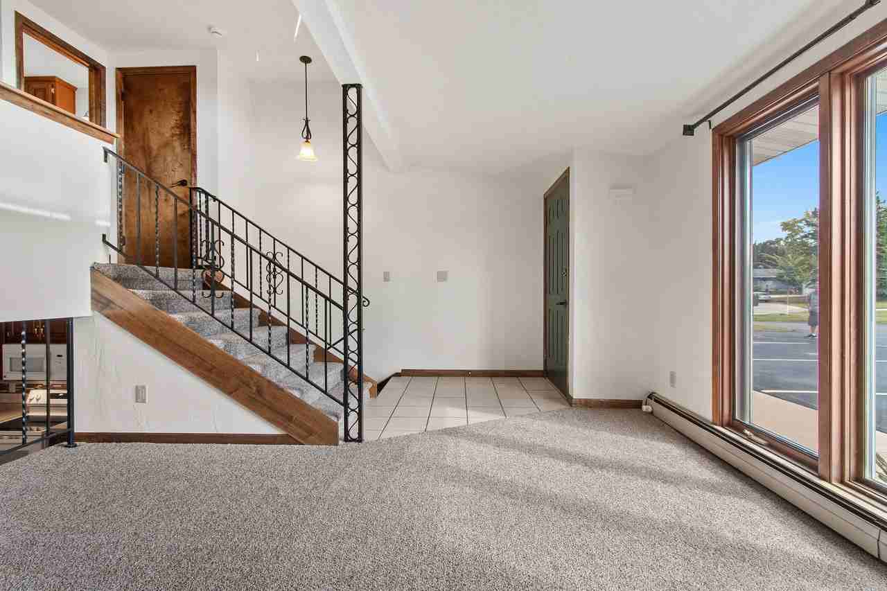 2390-2394 Canter Lane - Photo 3 of 10