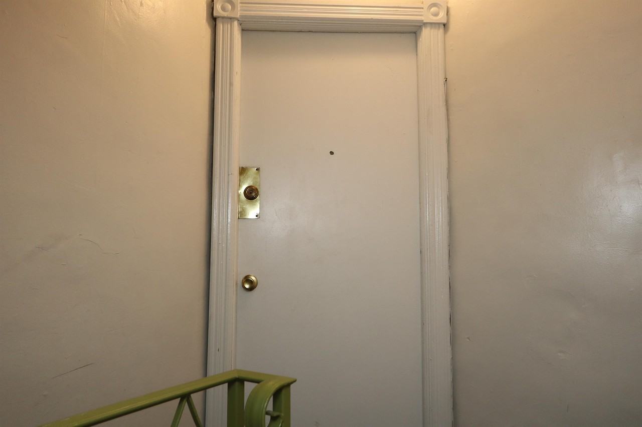 422 South 45th Street - Photo 3 of 22