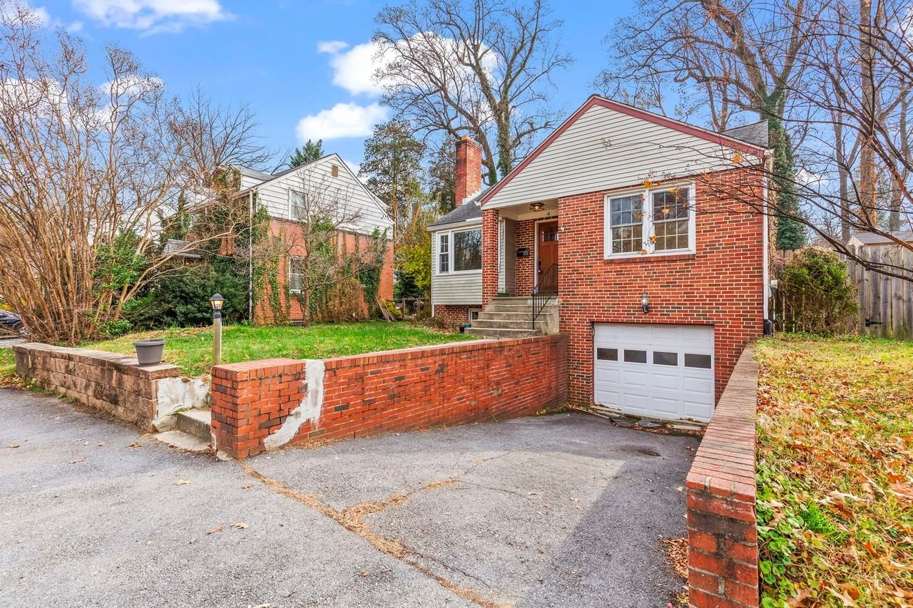 4 E Franklin Ave - Photo 2 of 42