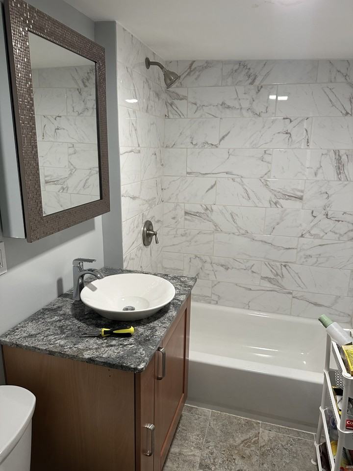 4559 S Hermitage Ave - Photo 7 of 11