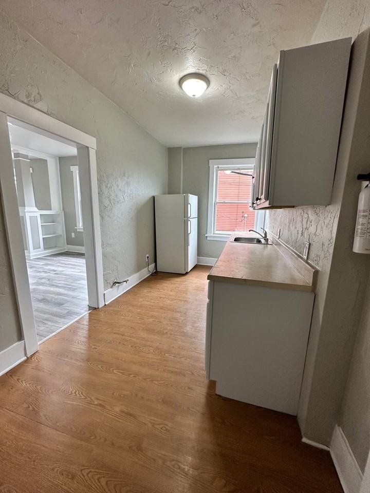 115 Giffin Avenue - Photo 4 of 9