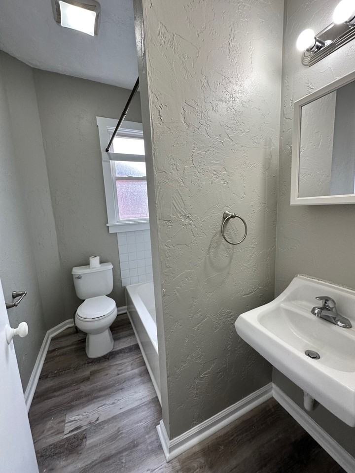 115 Giffin Avenue - Photo 7 of 9