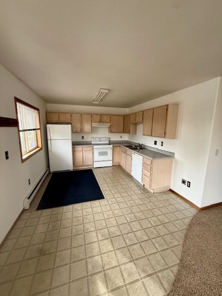 201 Quinella St #1 - Photo 2 of 14