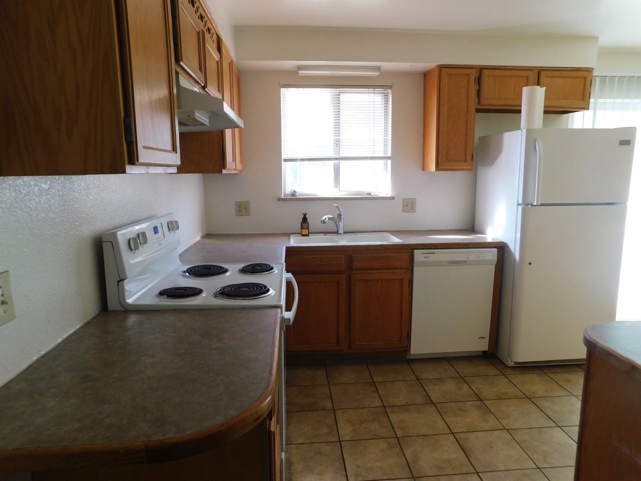 6955 Webster - Photo 4 of 22