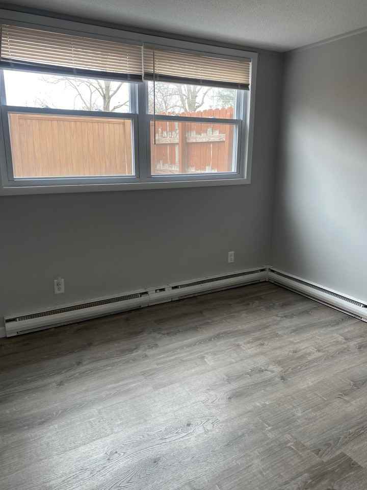 805 Illini Avenue #D - Photo 7 of 10