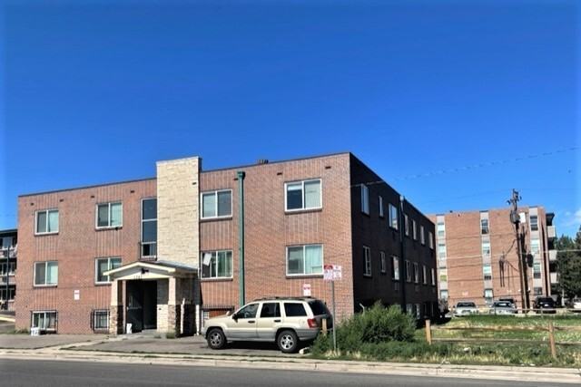 1363 Yosemite Street - Photo 7 of 7