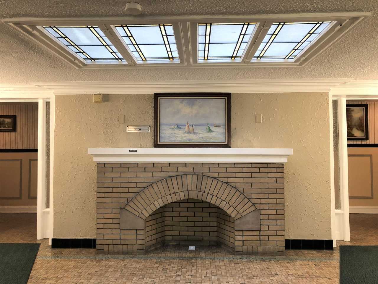 6037-43  N. Kenmore - Photo 4 of 12