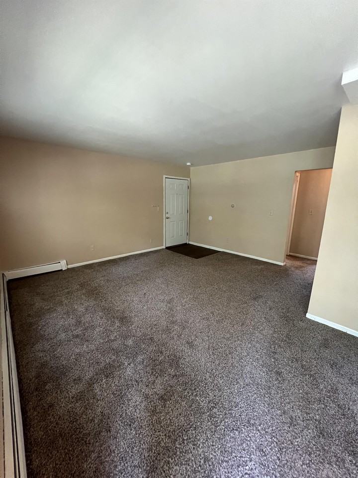 12900 Shaftsburg Road - Photo 4 of 24