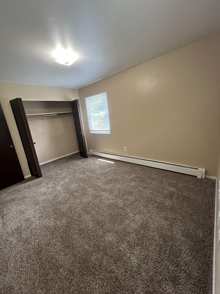 12900 Shaftsburg Road - Photo 6 of 24