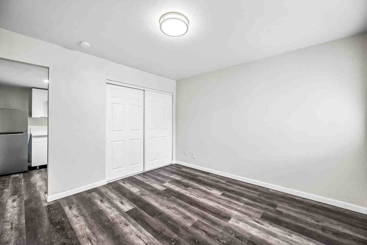 3025 North 32nd Street #10 - Photo 3 of 20