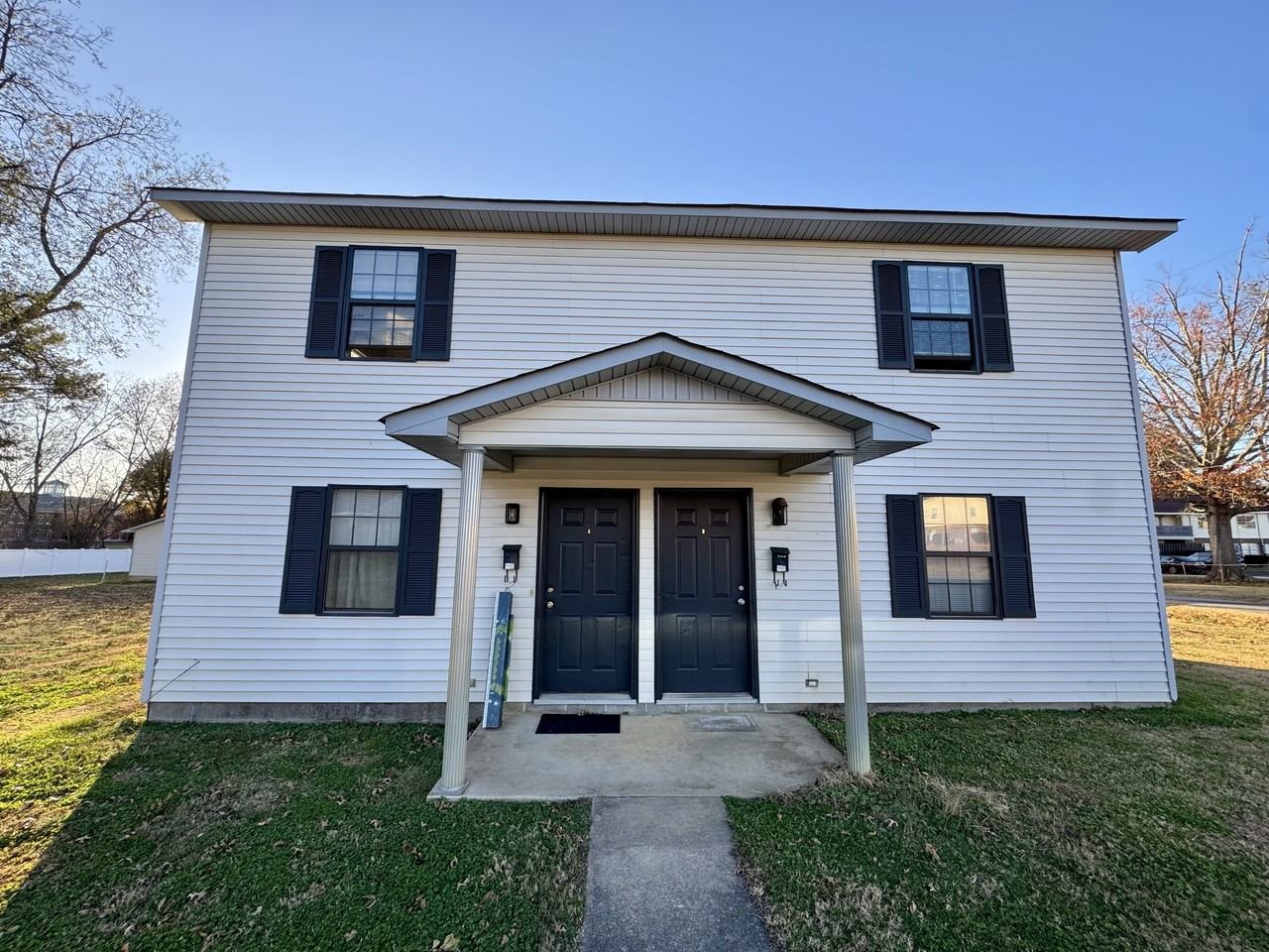 433 Hargrove Street - Photo 2 of 9