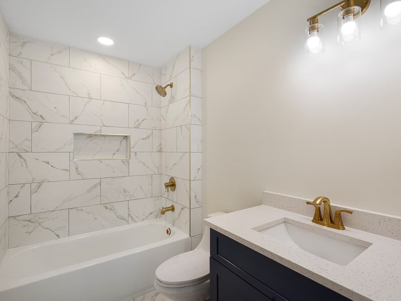 2140 Acklen Avenue - Photo 2 of 23