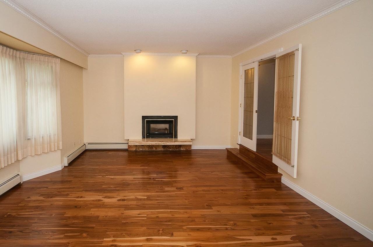 2131 Kirkstone Road - Photo 7 of 11