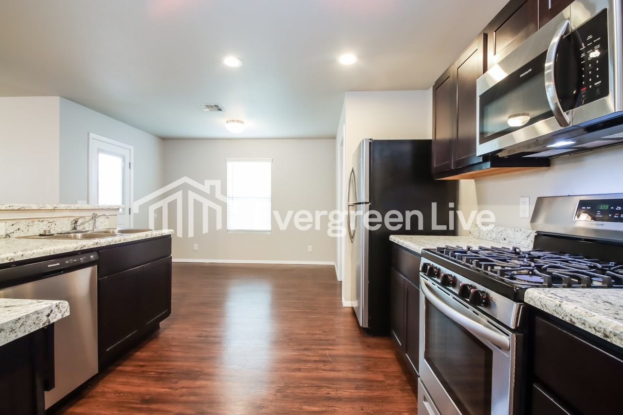 7524 E 144th St N - Photo 7 of 16