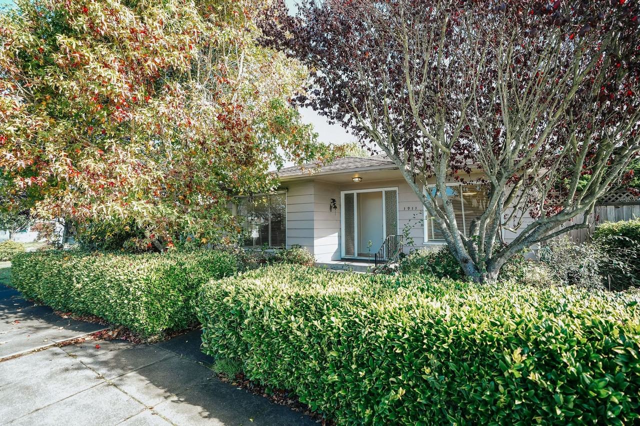 1911 H St - Photo 2 of 46