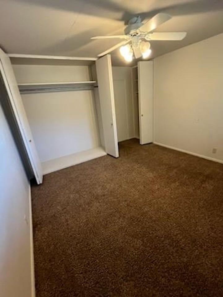 2075 Oak Grove Dr - Photo 7 of 15