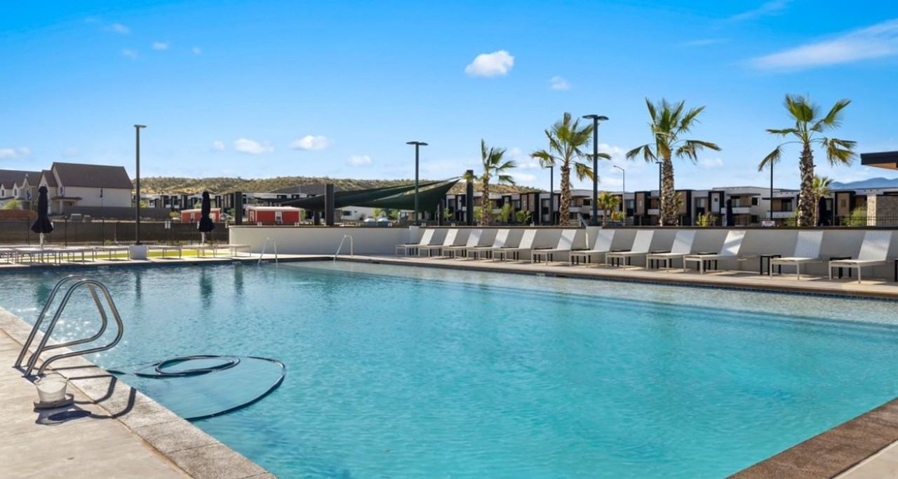 1868 S Wolverine Way - Photo 3 of 50