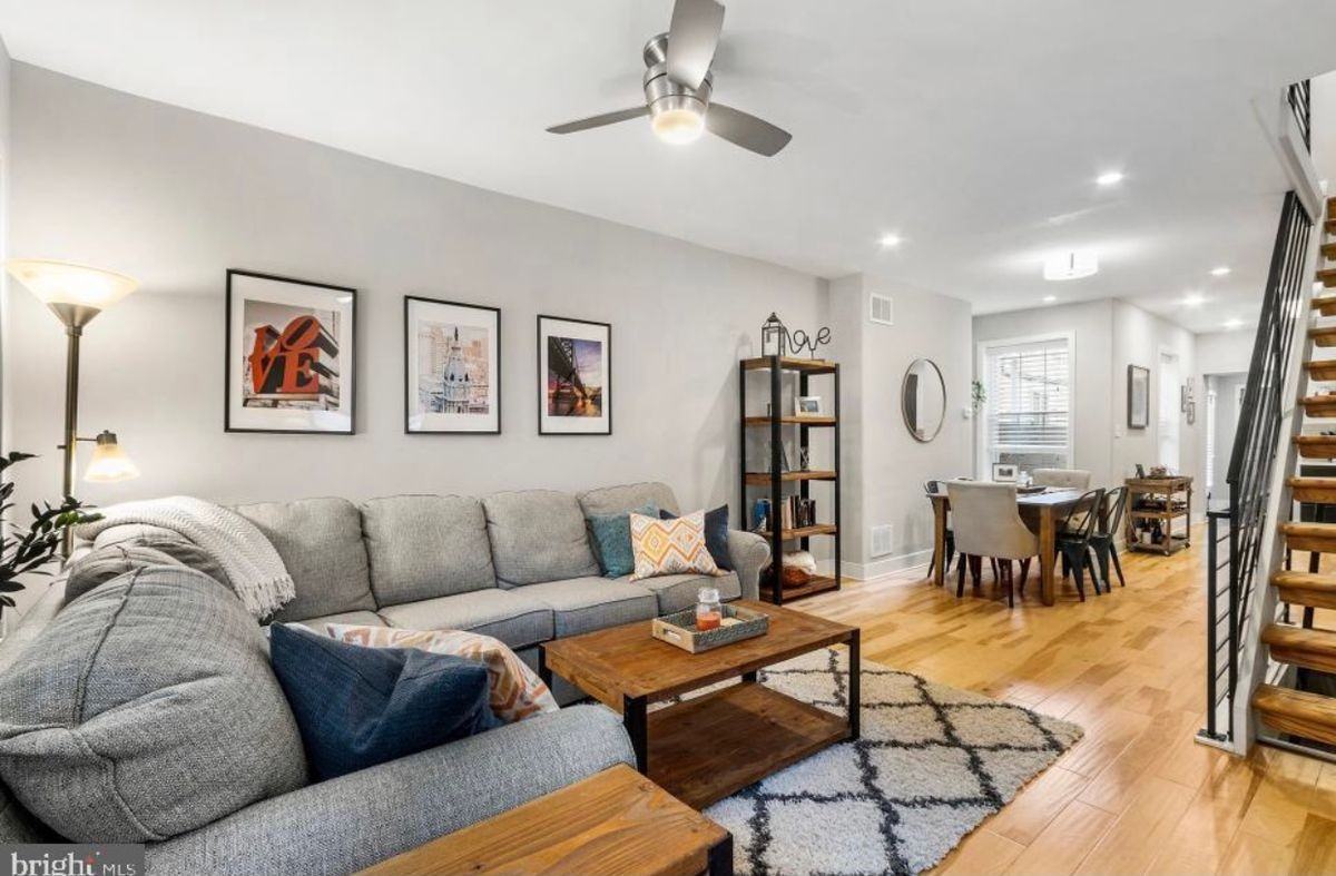 2427 E Boston St - Photo 3 of 24