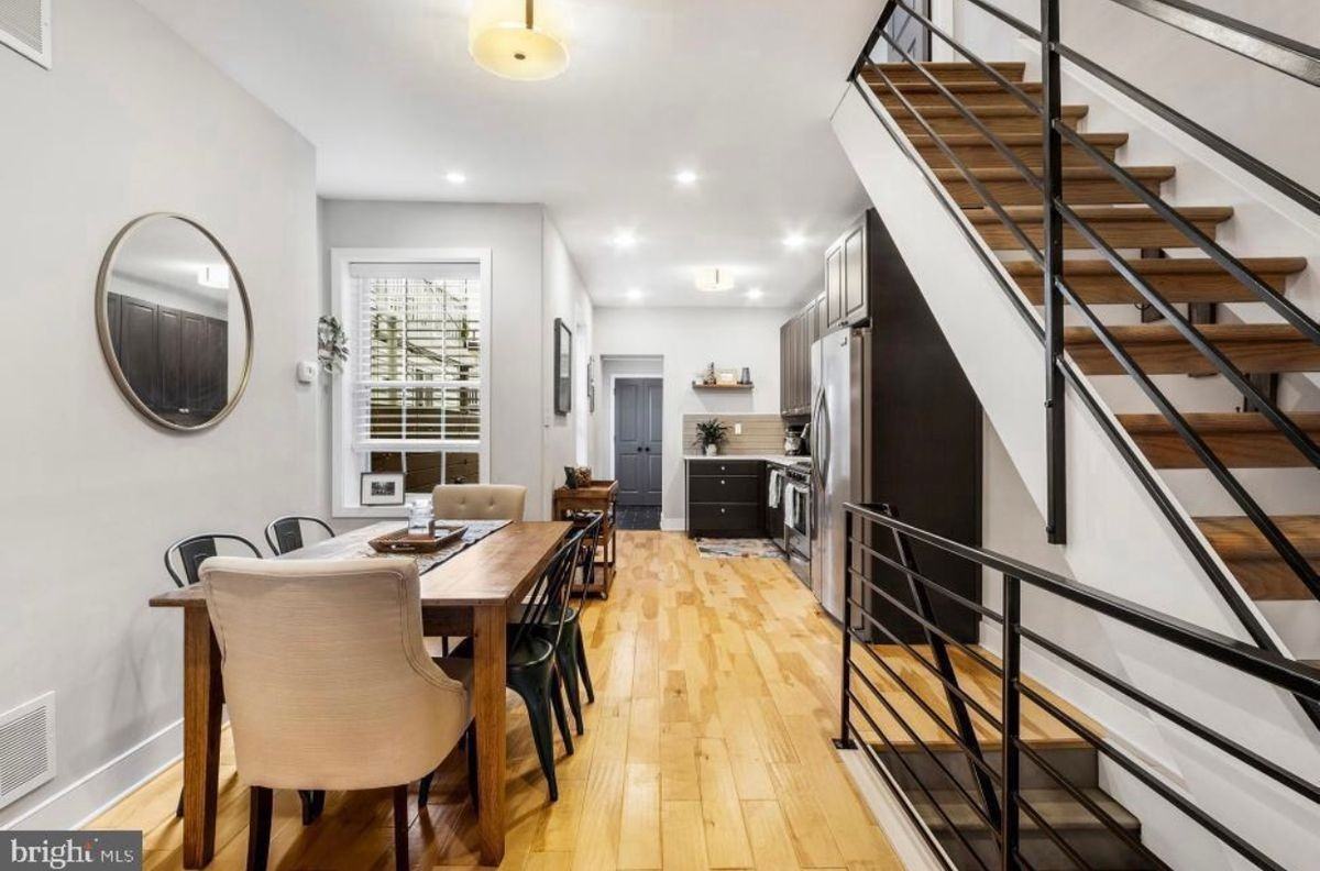 2427 E Boston St - Photo 5 of 24