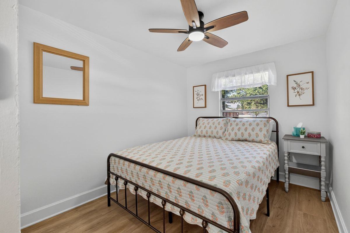 4214 West Ohio Avenue - Photo 3 of 50