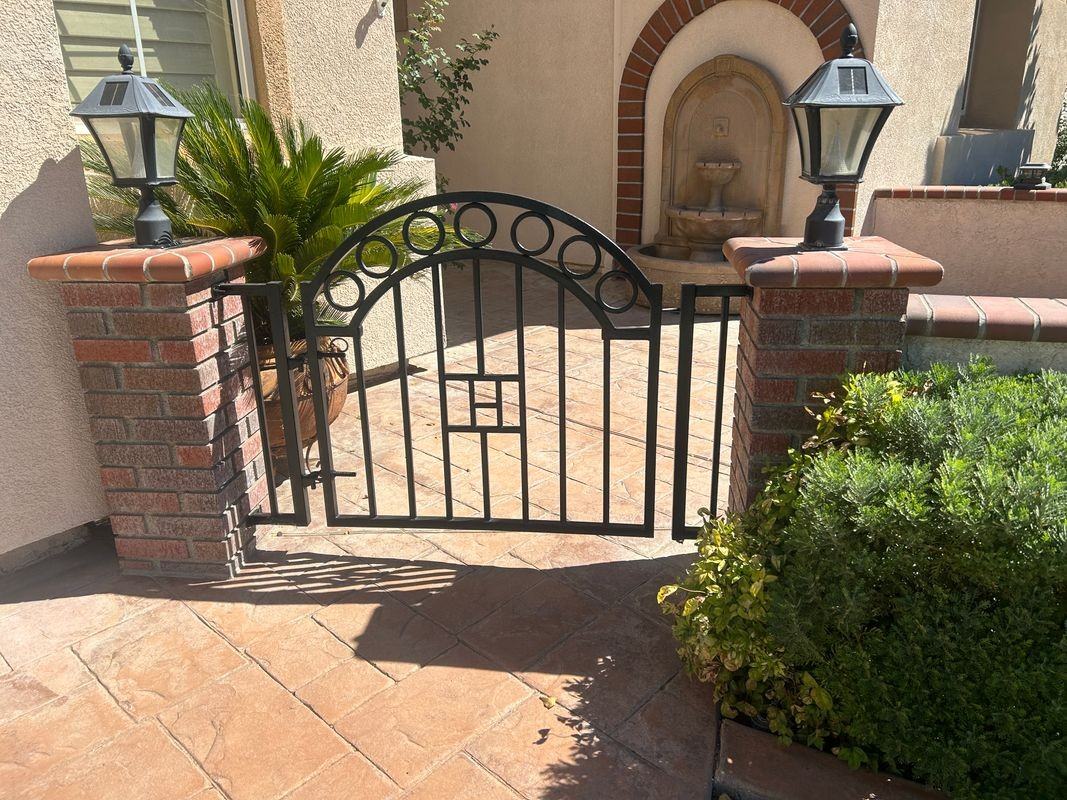 5034 Singing Hills Drive - Photo 3 of 33